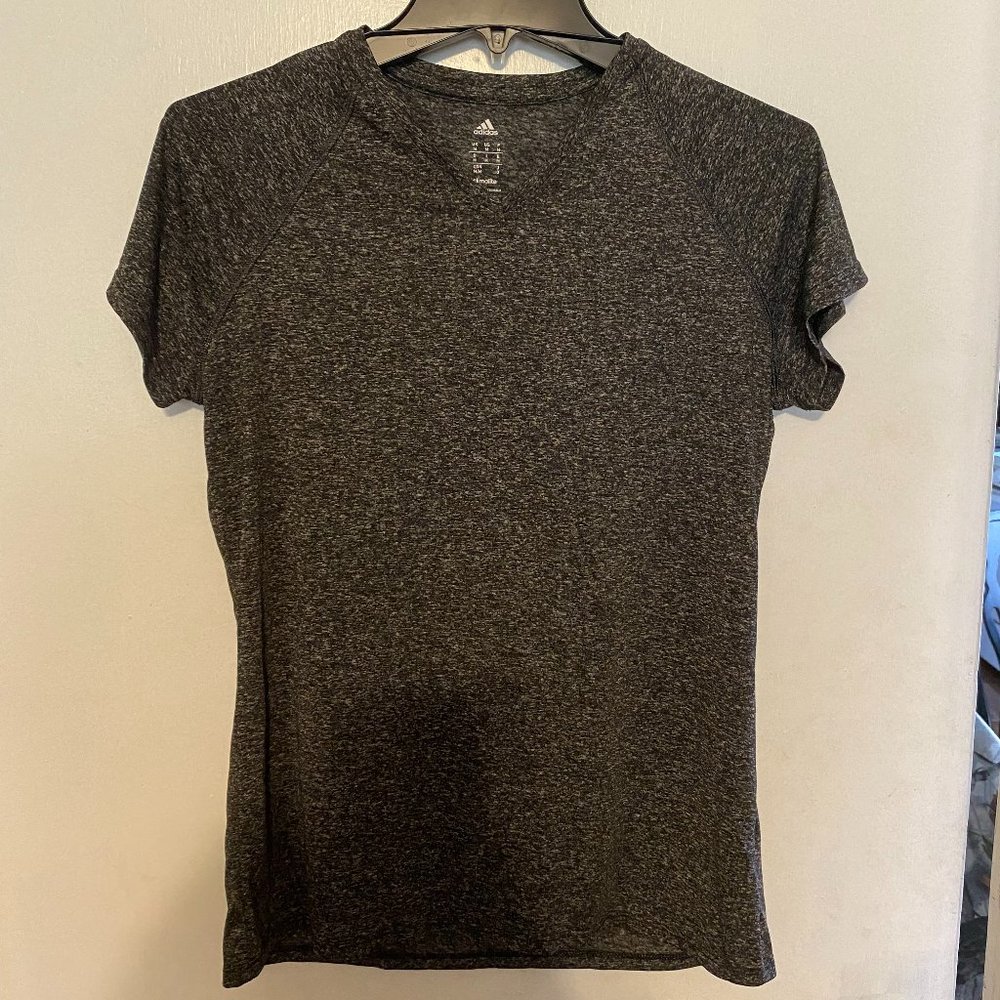 Adidas Climalite Heathered Black Gray Women’s Med Tee V Neck Short Sleeve EUC
